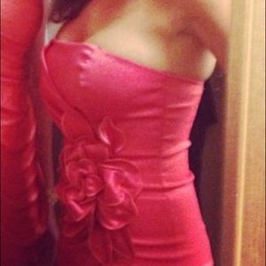 Stunning coral dress